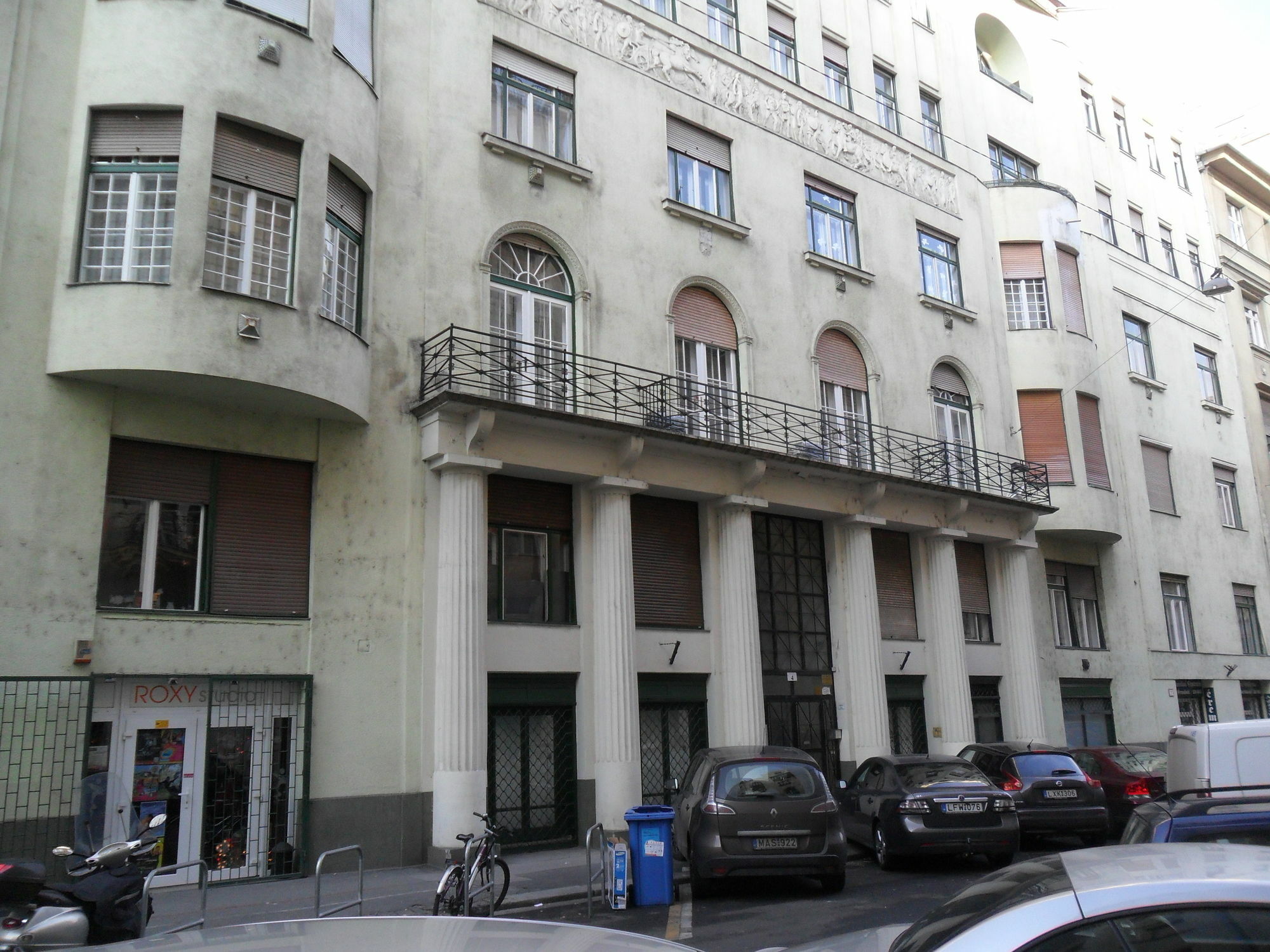 Tatra 4 Studios Budapest Bagian luar foto