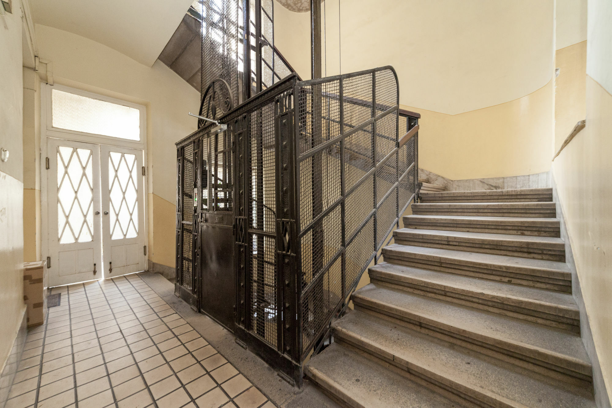 Tatra 4 Studios Budapest Bagian luar foto